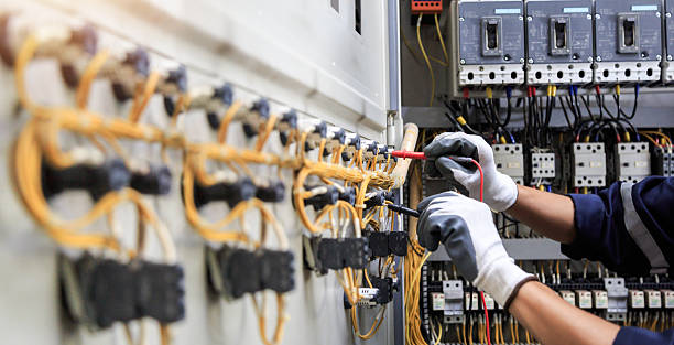 Professional Electrician technician working in Northford, CT